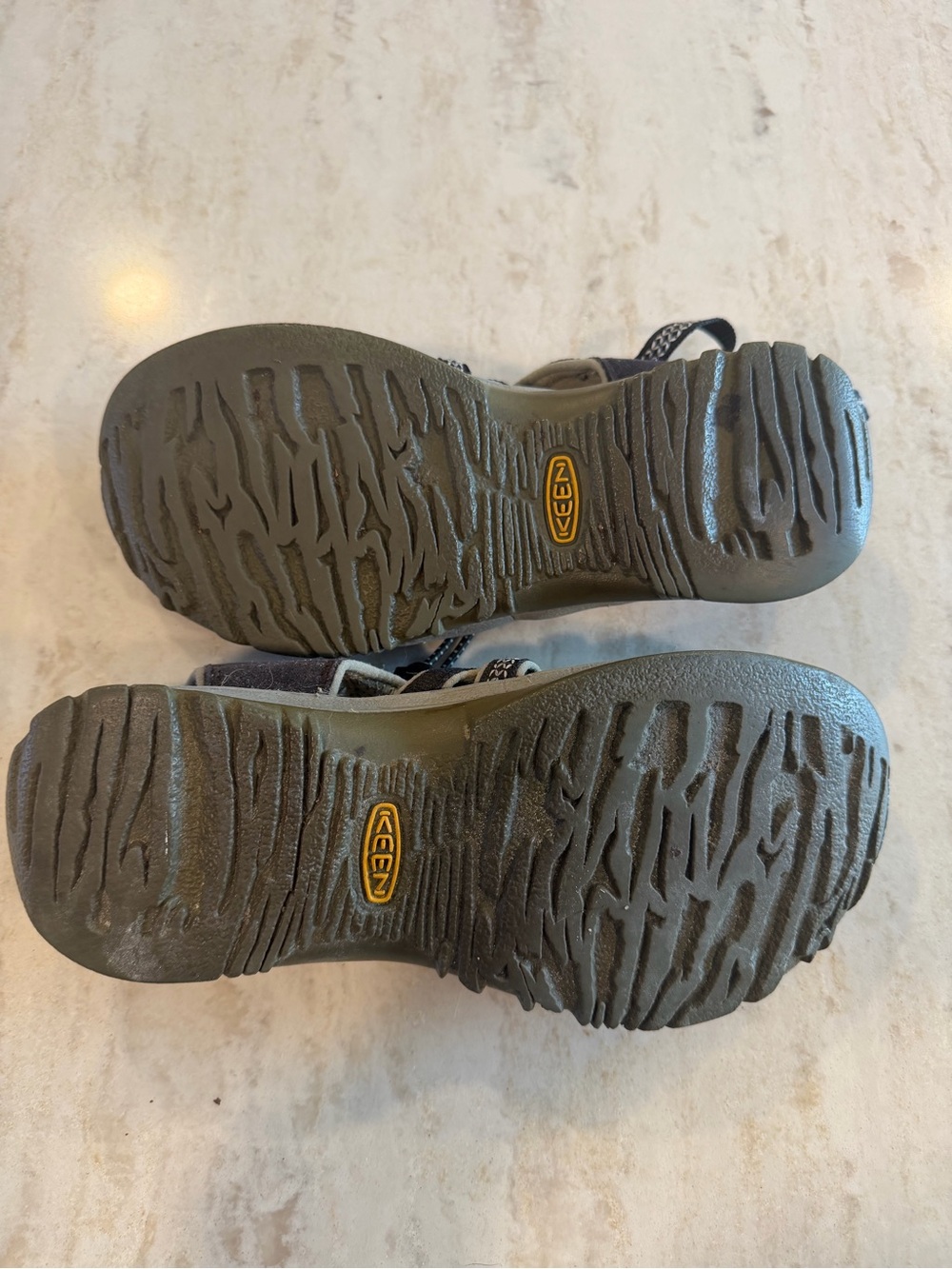 Keen Whisper Water Sandals Womens 7.5 Black/ Grey - Picture 5 of 6